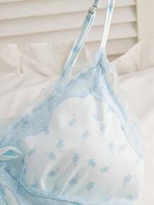 女士性感蕾丝吊带睡裙套装，花卉印花，性感家居服风格，蕾丝边文胸，蝴蝶结装饰。性感内衣