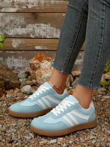 Women's Casual Versatile Leopard Print Sneakers, Fashionable Eye-Catching Comfortable Durable Rubber Soft Sole Sports Shoes, Breathable Lightweight Patchwork Athletic Shoes - Blue - View 2