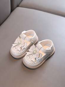 幼儿女童平底鞋、婴儿公主鞋、婴儿凉鞋、小童软底鞋