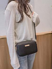 Women's Casual Everyday Fashion Minimalist Crossbody Shoulder Bag - Black - View 1