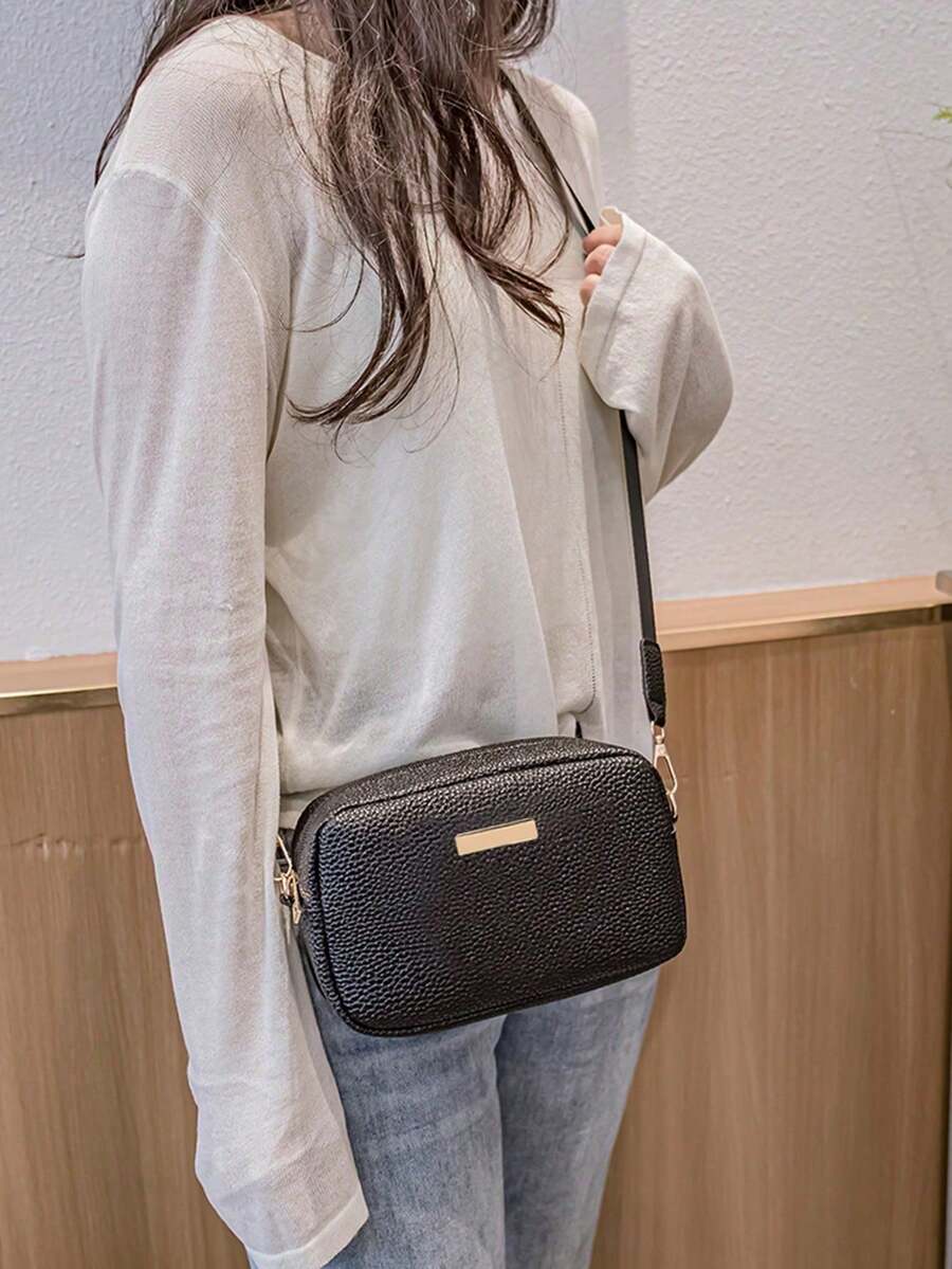 Women's Casual Everyday Fashion Minimalist Crossbody Shoulder Bag - Black - View 1