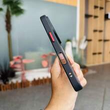 Elegante funda para iPhone 17, 16, 15, 14, 13, 12 y 11 con tacto similar al de la piel, con borde de TPU suave y parte trasera mate translúcida dura, diseño delgado y resistente a los golpes, adecuada para hombres, mujeres y niñas. - Negro - Ver 7