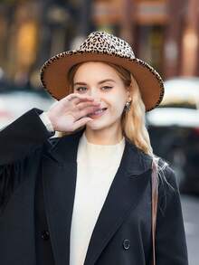 1顶豹纹宽檐软呢帽，男女通用时尚爵士帽，羊毛毡帽，女士冬季服装