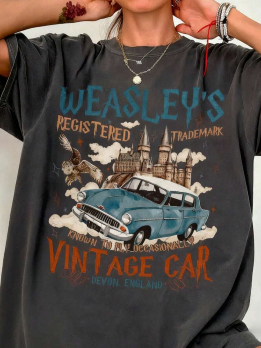 Wizard Flying Car Comfort Shirt, Vintage Style Weasley Car Tee, Bookish Wizard Shirt, Universal Fan T-Shirt,Magical Adventure Apparel - 黑色 - 查看 1