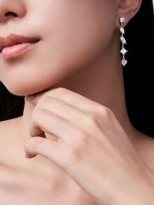 925 Sterling Silver Moissanite Earrings, Unique Design, Hypoallergenic, Suitable For Valentine's Day, Mother's Day, Wedding, Engagement, Birthday, Anniversary, Oxidation-Resistant Packaging - Earrings - View 4