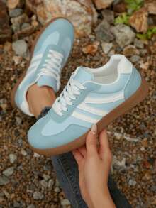 Women's Casual Versatile Leopard Print Sneakers, Fashionable Eye-Catching Comfortable Durable Rubber Soft Sole Sports Shoes, Breathable Lightweight Patchwork Athletic Shoes - Blue - View 1