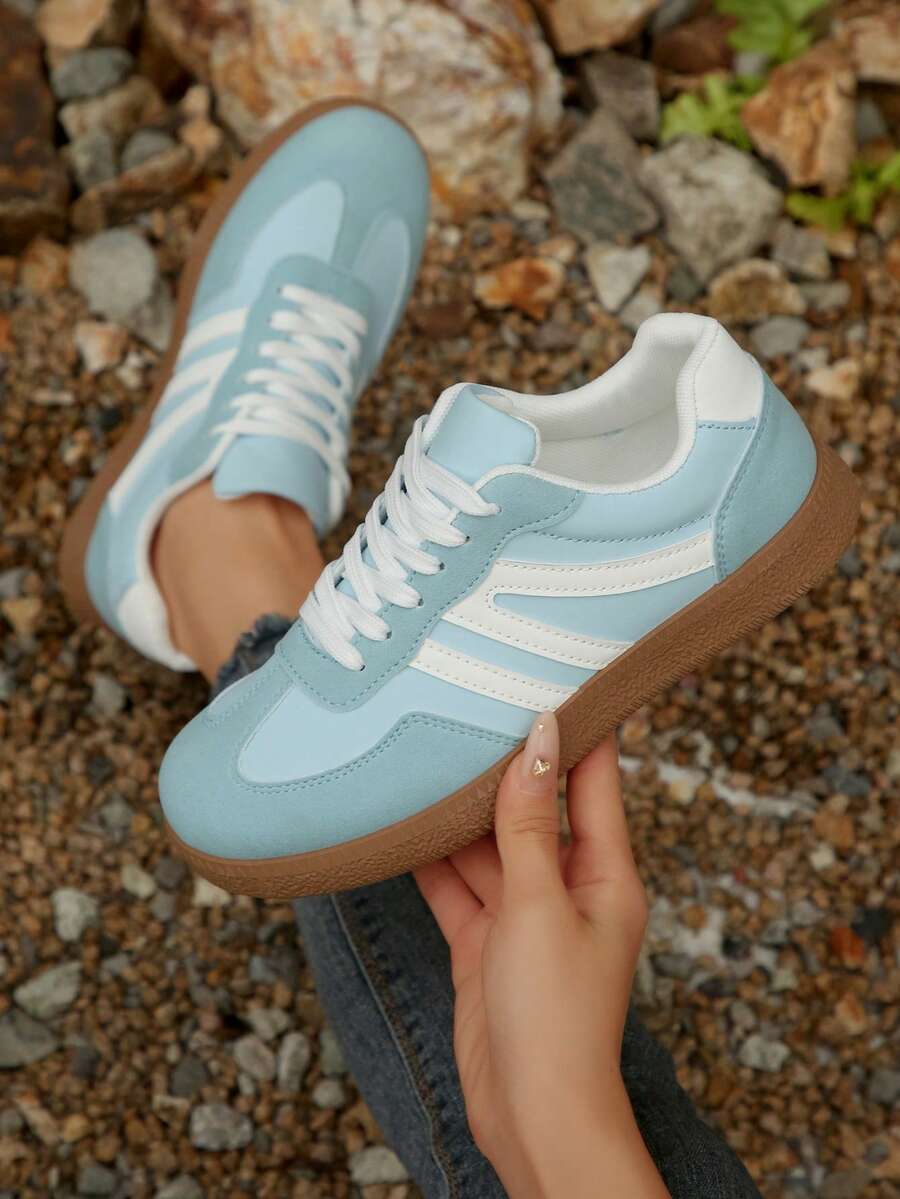 Women's Casual Versatile Leopard Print Sneakers, Fashionable Eye-Catching Comfortable Durable Rubber Soft Sole Sports Shoes, Breathable Lightweight Patchwork Athletic Shoes - Blue - View 1