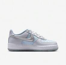 Nike Zapatos deportivos casuales tipo Air Force 1 retro para niños grandes
