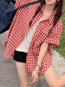 女士宽松红色格子短袖衬衫，复古韩版休闲宽松中长款上衣，前襟带纽扣口袋，适合夏季度假穿着 - 紅色 - 查看 5