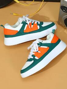 Women's Casual Sneakers With A Contrasting White, Green, And Orange Leather Upper. Comfortable And Versatile, Perfect For Outdoor Activities, Commuting, And Casual Wear. The Stylish EVA Soft Sole Ensures Comfort And Durability, Making Them An Ideal Holiday Gift. - 白綠橘 - 查看 4