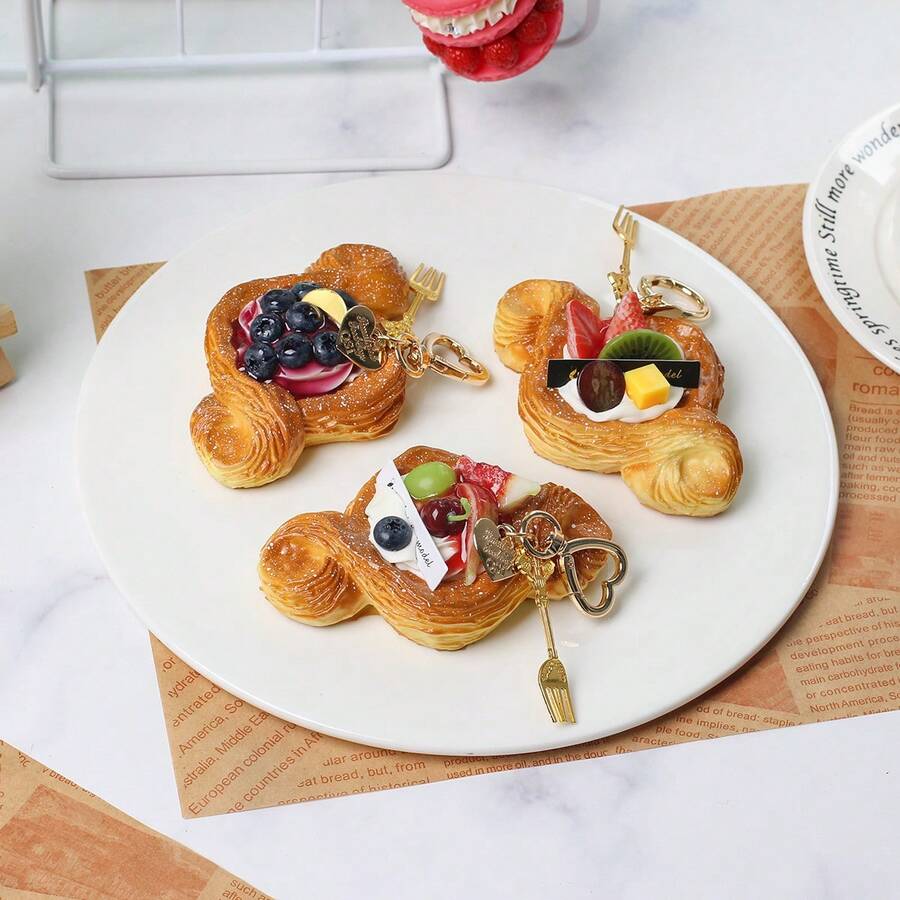 1pc/Bag 3 Types Creative Interesting Novel Fashion Mini Realistic Food Keychains - Egg Tart, Cake, Keyring, Handbag, Wallet, Pendant - Multicolor - View 1