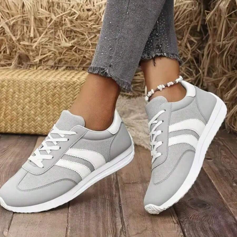 Women's Lightweight Retro Casual Sports Sneakers - Spring Summer 2025 New Design, White With Green & Red Accents, Round Toe Synthetic Microfiber Leather, EVA/PVC Cushioned Sole, All-Season Comfort For Running & Casual Attire, Ladies Sneakers, Versatile Footwear, Simple Stylish Shoes, Fabric Lined Interior - 灰色 - 查看 1