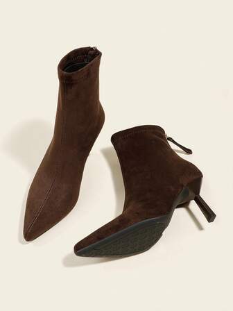 Kaffebruna mockastövlar och korta stövlar för kvinnor, högklackade elastiska smala stövlar, bekväma och moderiktiga klackstövlar