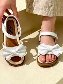 2024 Summer New Girls Princess Style Sweet 3D Bow Hook And Loop Sandals, White Faux Leather Soft Bottom Open Toe Sandals, Essential For Daily Wear, Campus, Party, Summer Outings, Popular Trending Girls Sandals, Fashionable Design Children Princess Sandals, Soft Bottom Non-Abrasive, Ideal Holiday Gift - Beige - View 5
