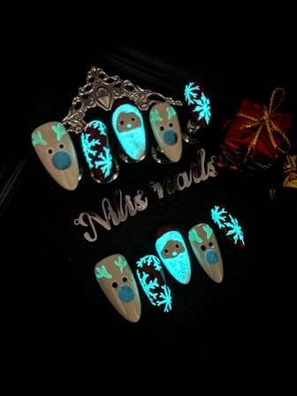 10pcs/Set Press On Nails, AlmondNail Tips, Christmas Themed DesignsIncluding 3D Christmas Old Man And Hand-Painted Christmas Snowflakes Paired With Elk Red Cat Eyes And Milk Apricots Y2K Style,Glow In The Dark HotGirl Style, Luxury And Purely HandcraftedNails, Elegant And Sophisticated, SuitableFor Ladies And Girls.(With: A Piece Of JellyGlue And A Friction Strip) Nail SuppliesNails