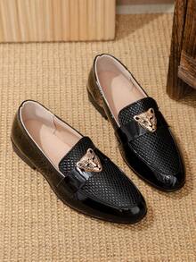 1 Pair New Boys' Leopard Head Decor Oxford Shoes, Black Glossy British Style Boys' Shoes, PU Material - Anti-Slip TPR Sole, Fashion Versatile Children Dress Shoes, Suitable For All Seasons, School, Party, Wedding, Formal Occasions - Black - View 3