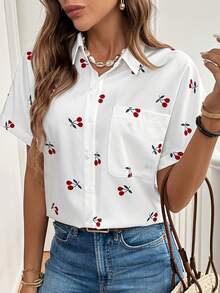 Camisa de manga corta con estampado de cerezas blancas, corte regular para tallas grandes - Blanco - Ver 4