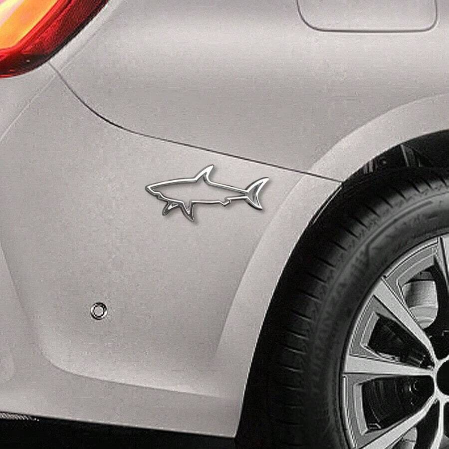 3D Metal Hollow Shark Car Emblem, Cool Fish Car Badge Decal Automotive Fenders Bumper Sticker, Vehicle Body Trunk Decorative Decal Accessory Truck, SUV, Motorcycle, Laptop Sliver - 銀子 - 查看 1