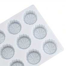 قالب كيك مستطيل من السيليكون بتصميم حلقة شجرة 1 قطعة - 15 خلية، قالب خبز قابل لإعادة الاستخدام غير لاصق للكريسماس وأعياد الميلاد وعيد الشكر - قالب حلوى مقاوم للحرارة وقوي لتحضير الكيك والحلويات والأطعمة الاحتفالية، مصنوع من مواد غذائية آمنة، قالب حلوى أسطواني الشكل - متعدد الألوان - مشاهدة 5