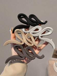 4个/1个装 女士5英寸/12.7厘米波浪棕色、黑色、白色、卡其色大号哑光简约塑料发爪夹，优雅百搭的日常、海滩、沐浴、化妆、搭配服装的冬季发夹 女士发饰 - 彩色 - 查看 1