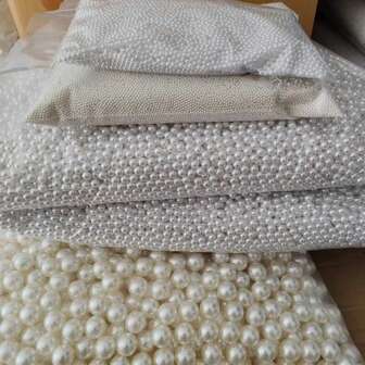 1000颗1.5mm无孔ABS仿珍珠珠，色彩鲜艳，表面光滑，塑料圆珠，适用于DIY、美甲、珠宝和服装配饰制作。