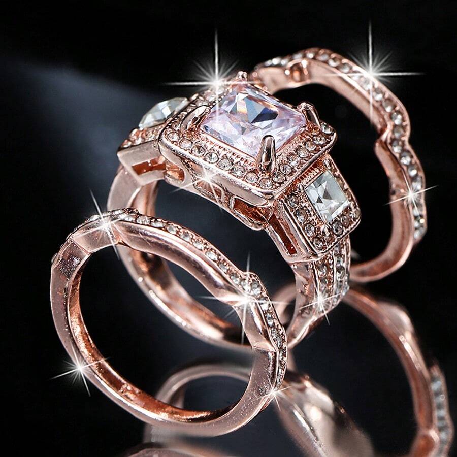 三件套玫瑰金镀层奢华闪亮合成锆石镶嵌女士结婚戒指套装，优雅美丽，适合婚礼和正式场合，也是情人节和圣诞节的精美礼物。 - 玫瑰金 - 查看 1