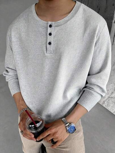 1 Áo thun nam cổ Henley dệt kim kiểu waffle, dáng rộng, nhẹ, thoáng khí, phong cách cổ điển, size lớn hơn bình thường, nên chọn size nhỏ hơn để vừa vặn hơn.