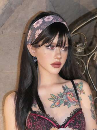 1条动漫人物和花卉印花涤纶领带，暗黑哥特波西米亚风格长款窄围巾，多功能，可作发带、围脖、腰带、保暖围脖，四季皆宜