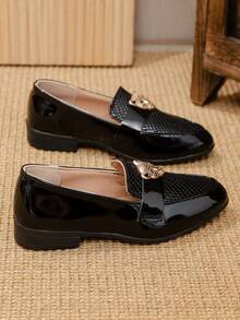 1 Pair New Boys' Leopard Head Decor Oxford Shoes, Black Glossy British Style Boys' Shoes, PU Material - Anti-Slip TPR Sole, Fashion Versatile Children Dress Shoes, Suitable For All Seasons, School, Party, Wedding, Formal Occasions - Black - View 6