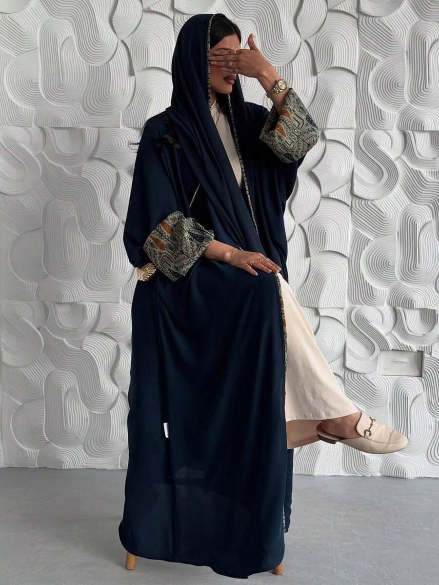 2pcs Set: Polyester Floral Print Long Cardigan Robe + Chiffon Printed Scarf, Suitable For All Seasons