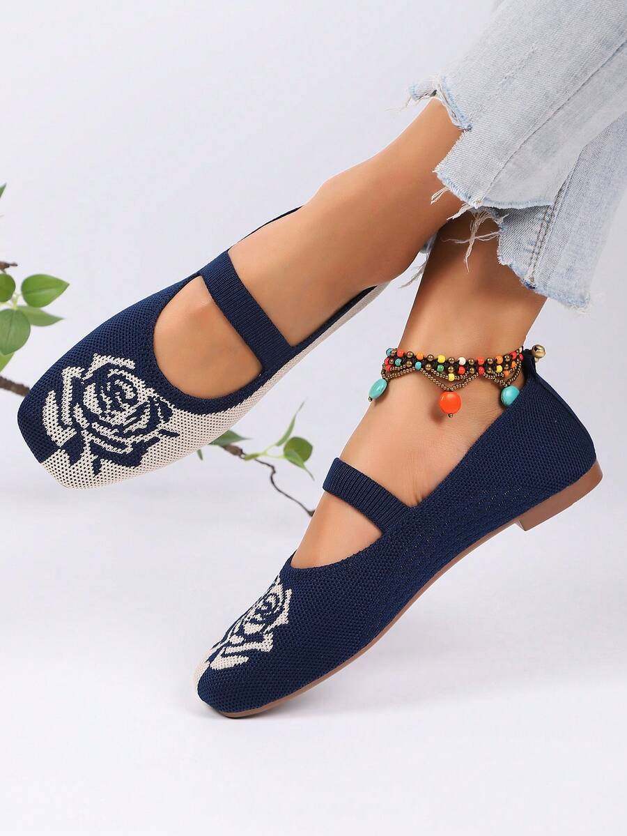 Women's Popular New Loafers, Breathable Fly Woven Flat Shoes,Retro Flat Non-Slip Driving Shoes, Comfortable Lining Shoes For Outdoor Travel Casual,Comfortable One-Piece Belt Daily Casual Shoes - Blue and White - View 1