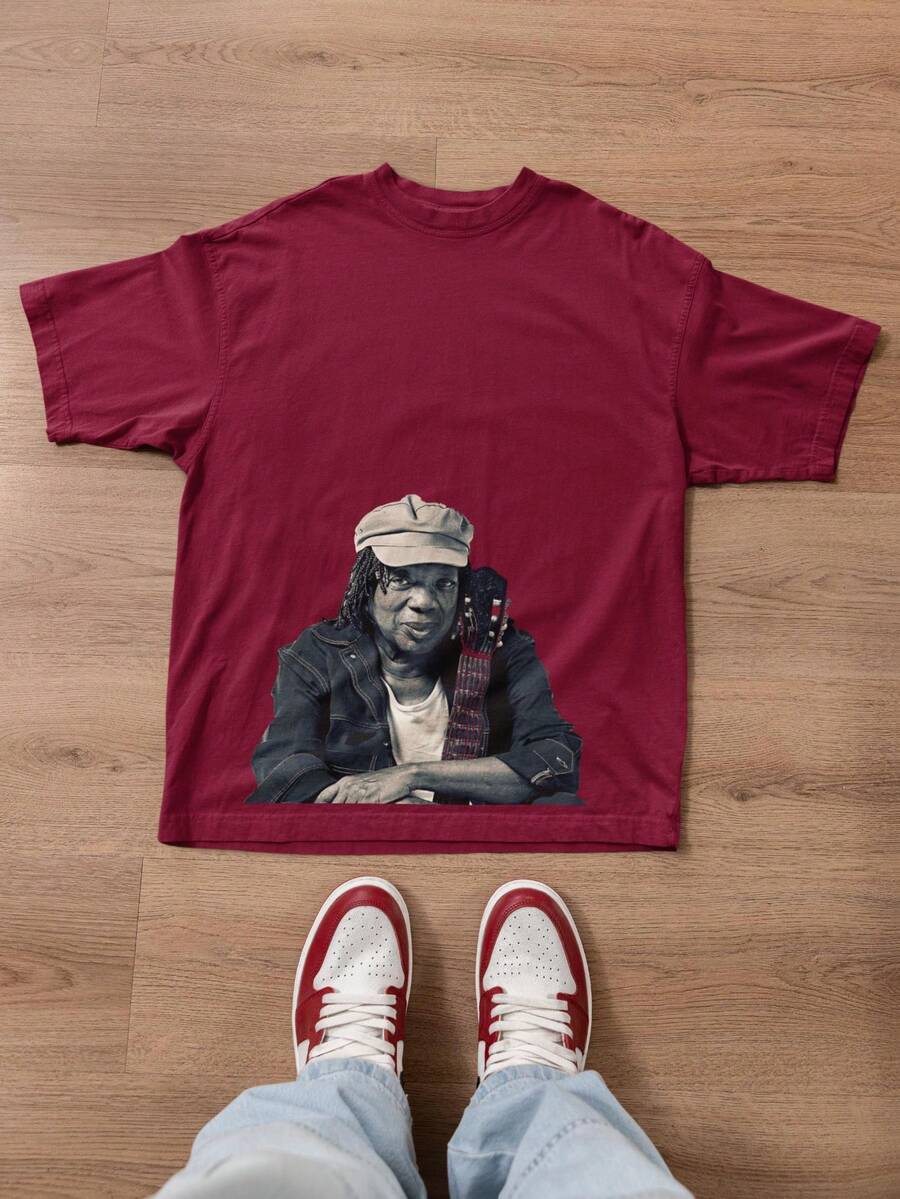 Basic T-Shirt With Milton Nascimento Print, New Model. - Burdeos - Ver 1