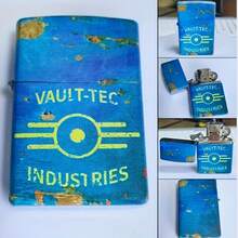 Fallout Themed Collection Lighters Set - 4 Unique Post-Apocalyptic Vintage Metal Lighters, Uses Lighter Fluid, Classic Flint Wheel And Windproof Design, Various Retro-Futuristic Designs, Perfect Gift For Men And Women, No Battery - 藍色 - 查看 4