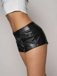 Women's PU Leather Stylish Black High-Waisted Pleated Shorts, High-Elasticity Shorts, Suitable For Nightclub Summer Wear. - Black - View 4