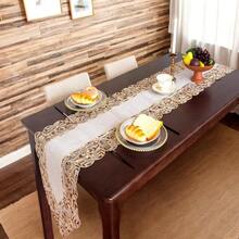 1件优雅乡村风涤纶桌旗，饰有精致的3D立体花卉蕾丝刺绣和精致滚边 - 米色涤纶长方形桌旗，适用于家居装饰、厨房、餐厅、室内/室外庆典、野餐、派对和婚礼，户外桌布，精致刺绣，装饰面料，贴合式桌布 - 亞麻色 - 查看 5