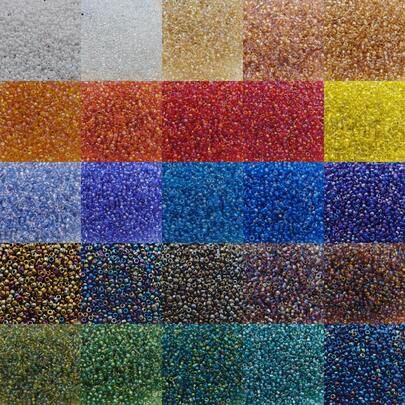 600颗/套，5克，25种颜色，2毫米透明彩色玻璃珠，适用于DIY耳环、手链、项链、服装刺绣、珠宝制作配件