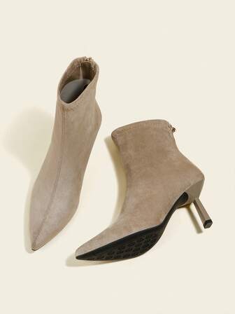 秋冬女士杏色绒面革踝靴和短靴，高跟弹力修身靴，舒适时尚靴子，高跟鞋，酒杯跟靴，猫跟靴