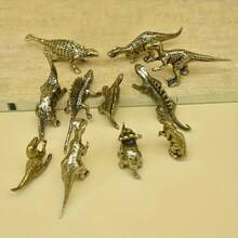 1pc Three-Dimensional Retro Brass Dinosaur Statues - Jurassic Series, Solid Copper Statues, Perfect For Desk And Living Room Garden Decoration - Car Decoration, Collectible Toys, Home Decoration Statues, Animal Statues, Busts And Model Tyrannosaurus Rex, Bronze, Desk Decoration, Men's Gifts, Christmas Gifts, Back-To-School Season Gifts, Valentine's Day Gifts - Multicolor - View 4
