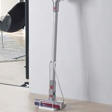 1个手持吸尘器支架，独立式收纳架，适用于手持吸尘器，开放式置物架设计，多功能收纳架