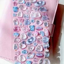 Ein süßer japanischer Aufkleber, farbenfroher 3D geprägter Acryl-Diamant-Aufkleber mit Sushi-Essen, Kaninchen, Obst, geeignet für Scrapbooking und Bürodekoration mit Cartoon-Tier-Selbstklebe-Aufklebern, perfekt für DIY-Projekte und Bastelaufkleber für Büromaterial.