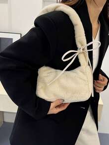 新款女士INS风小方包斜挎包，时尚链条毛绒包，秋冬韩版小方包 - 白色 - 查看 4