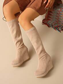 Bốt cao đến đầu gối đế xuồng dành cho nữ, Bốt mùa đông phong cách Bohemian bằng da lộn, Bốt cao gót siêu cao, Bốt cao đến đùi phong cách Bohemian có lót lông, Bốt cổ điển mới, Bốt cổ ngắn mũi tròn gót dày đa năng, Đế xuồng - Màu be - Xem 3