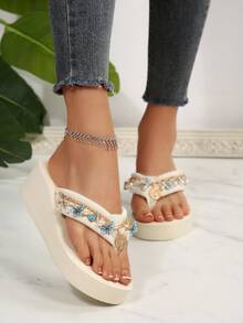 Spring/Summer EVA Vacation Bohemian Platform Wedge Slippers, Beach Holiday Shell Chain Decor Women Sandals - Beige - View 3