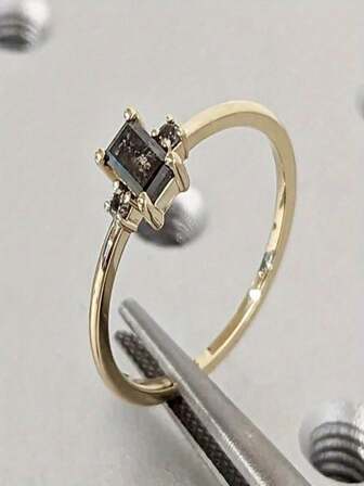 Elegant & Delicate Engagement Ring, Inlaid With Synthetic Cubic Zirconia - Minimalist Design, Suitable For Engagement, Wedding, And Special Occasions, Perfect For Formal Events And Gifts