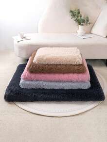 1件装狗/猫床垫，冬季保暖毛绒睡垫，底部防滑，加厚柔软泡沫垫，可水洗，适合大型犬 - 深灰色 - 查看 5