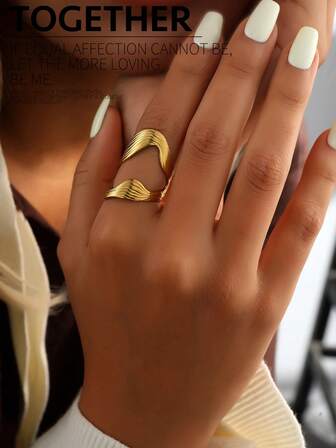 Fashionable Gold Titanium Steel Ring, Minimalist Niche Design, Versatile Knuckle Ring