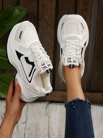 Zapatillas deportivas de plataforma de moda para mujer, zapatos casuales cómodos y versátiles con cordones para primavera y otoño