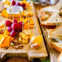 10/50/100/200支装金色蛋糕水果签 - 优雅甜点、派对装饰、生日婚礼装饰，经久耐用，适用于蛋糕、花卉、婚礼装饰，时尚牙签，坚固设计，甜点爱好者的必备品 - 金色 - 查看 4