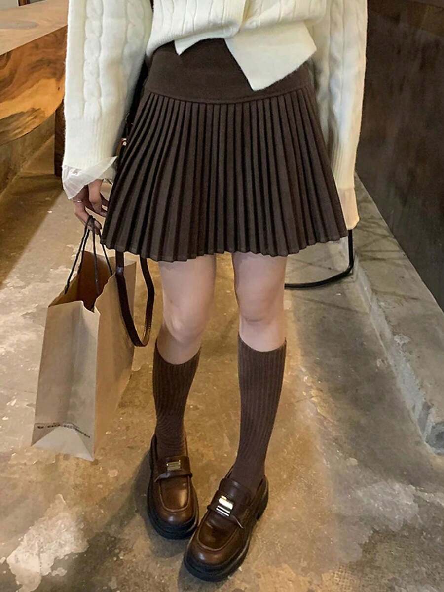 Women's Fashionable Pleated Mini Skirt, Non-Stretch Woolen Fabric, Casual A-Line Knee-Length Skirt, Suitable For Autumn/Winter - Coffee Brown - View 1