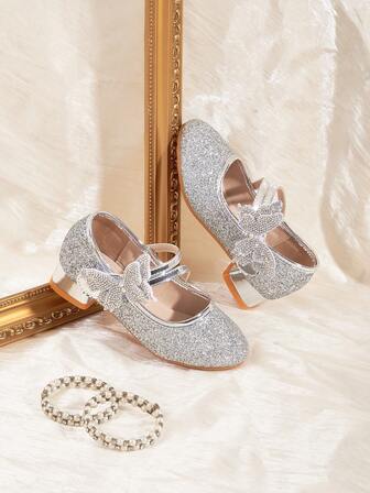 1双女童水钻蝴蝶结装饰圆头厚底公主鞋，适合派对、表演、圣诞节等场合，甜美时尚，百搭，春夏秋季皆宜。